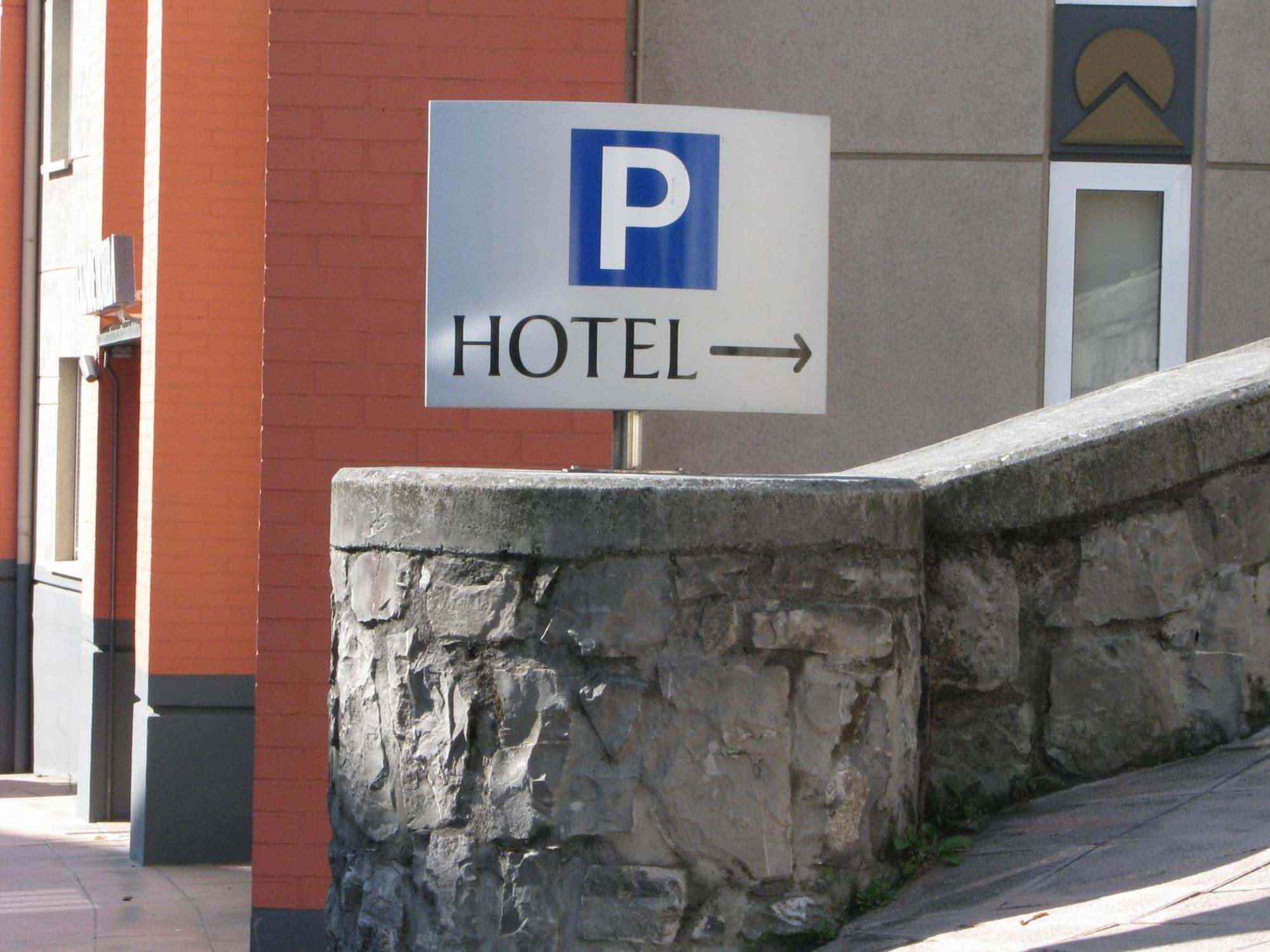 Hotel Elizalde โอยาร์ทชุน ภายนอก รูปภาพ